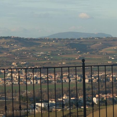 Hotel La Rosa Dei Venti Monte San Giusto Δωμάτιο φωτογραφία