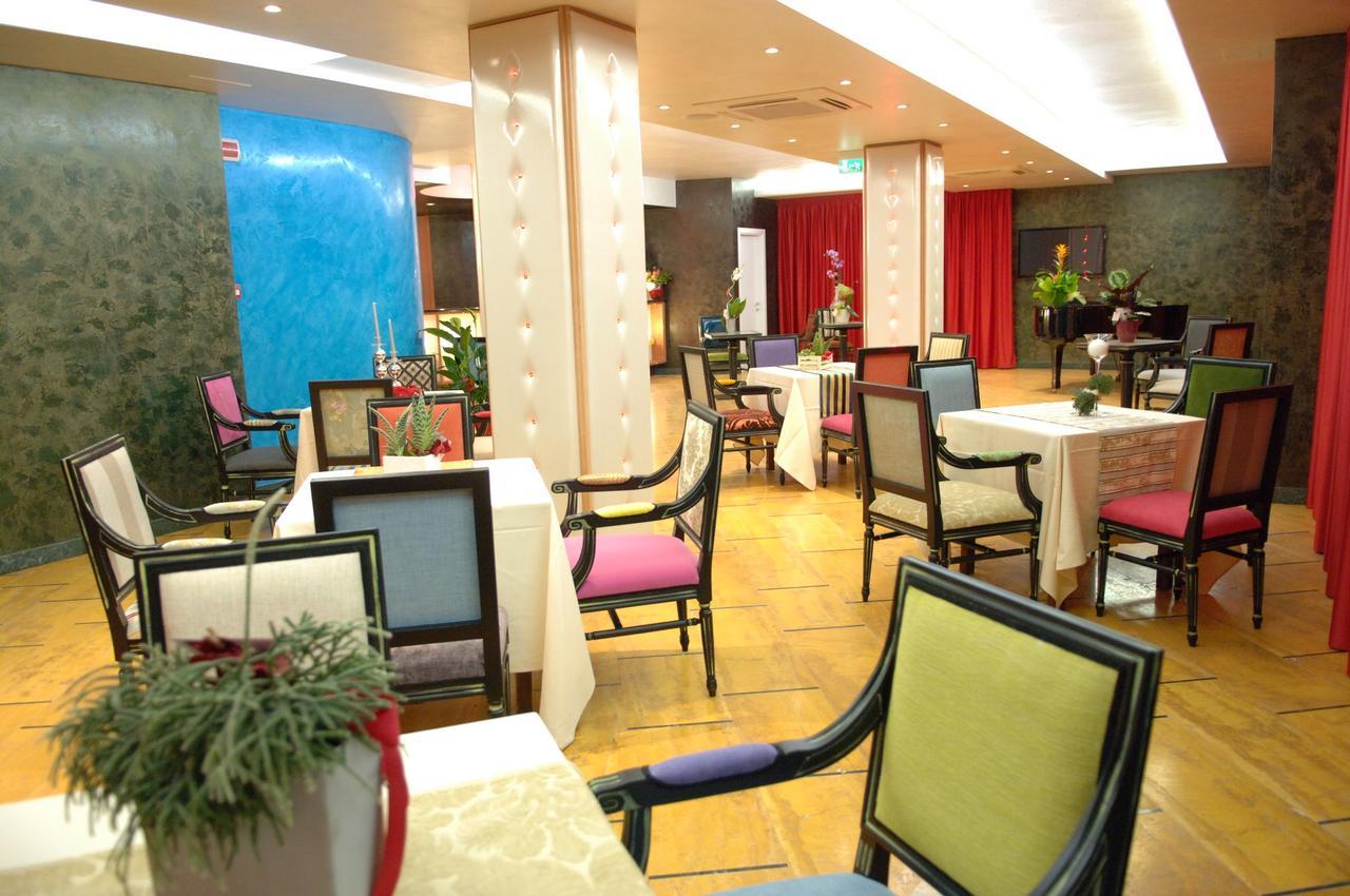 Hotel La Rosa Dei Venti Monte San Giusto Εξωτερικό φωτογραφία